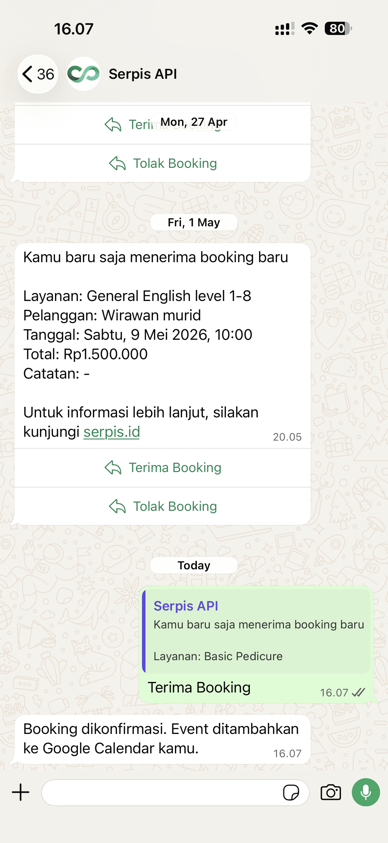 Riwayat notifikasi booking di percakapan WhatsApp